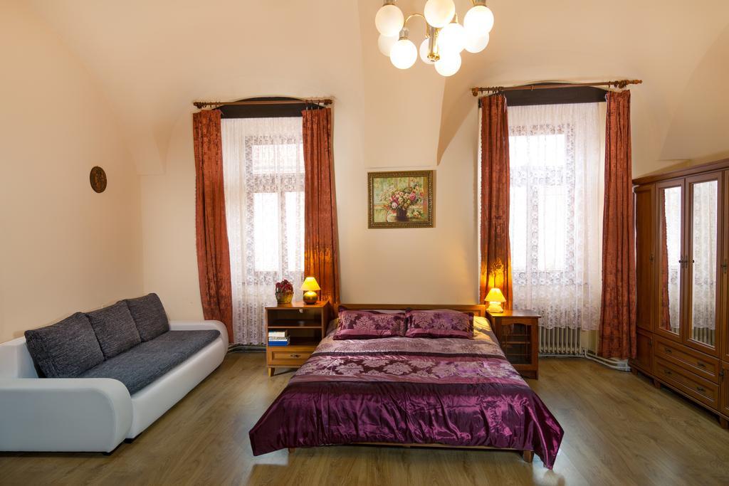 Penzion Grand Kosice Bagian luar foto